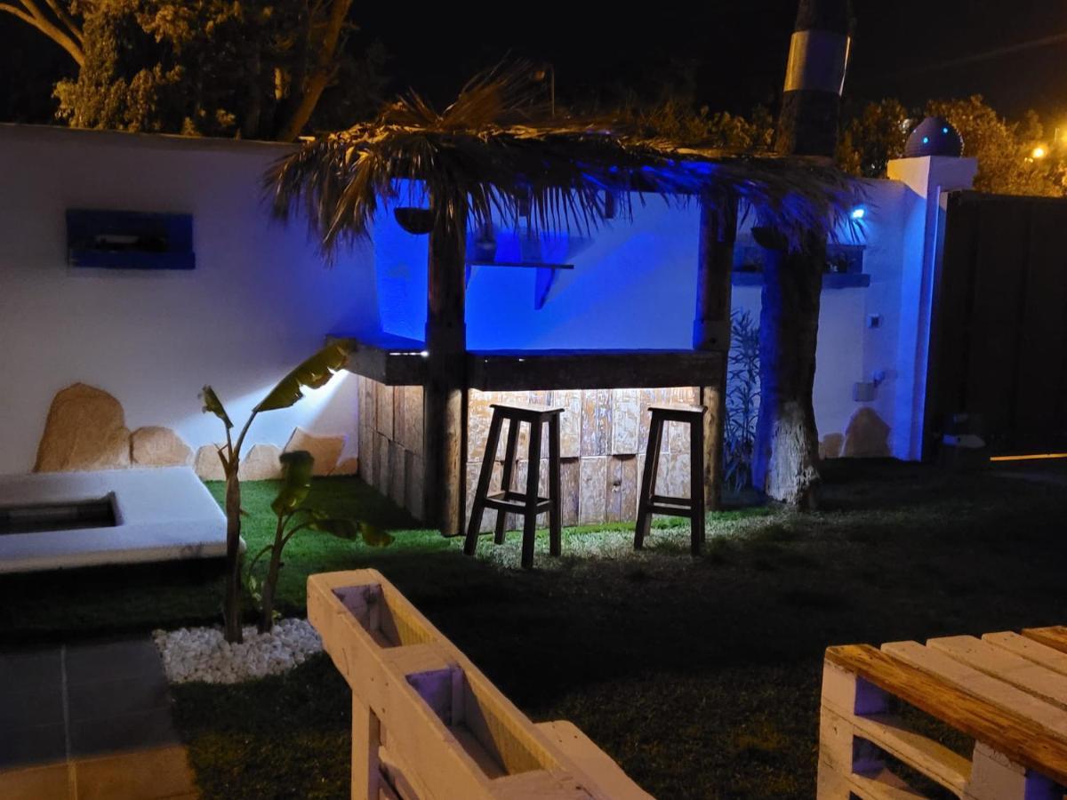 Gatu Premium Villa Lurberri Piscina Privada, 4 Dormitorios, 2 Banos, Parking , Jardines, " Preferente Mayores De 25 Anos Y Familias " In Y Barbacoa Chiclana de la Frontera Eksteriør bilde