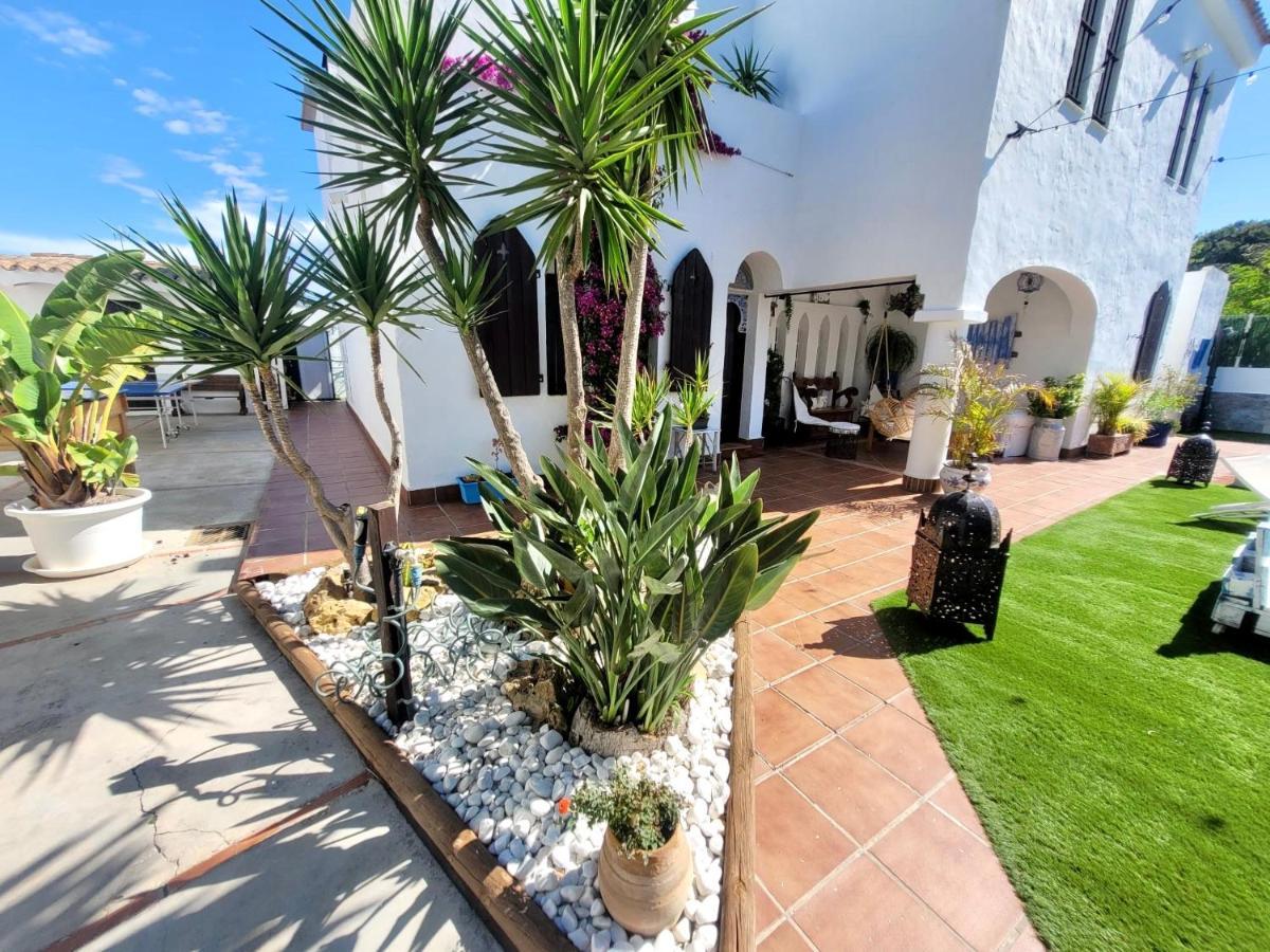 Gatu Premium Villa Lurberri Piscina Privada, 4 Dormitorios, 2 Banos, Parking , Jardines, " Preferente Mayores De 25 Anos Y Familias " In Y Barbacoa Chiclana de la Frontera Eksteriør bilde