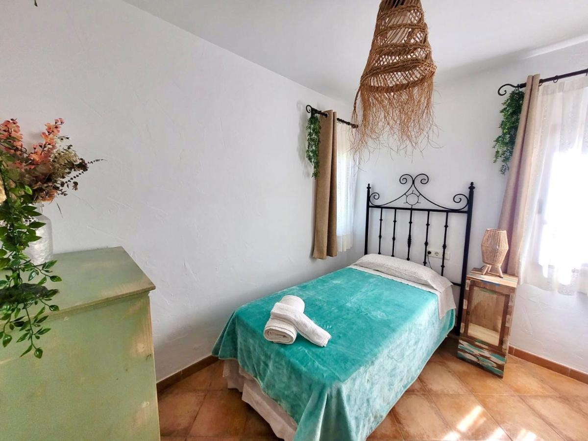 Gatu Premium Villa Lurberri Piscina Privada, 4 Dormitorios, 2 Banos, Parking , Jardines, " Preferente Mayores De 25 Anos Y Familias " In Y Barbacoa Chiclana de la Frontera Eksteriør bilde