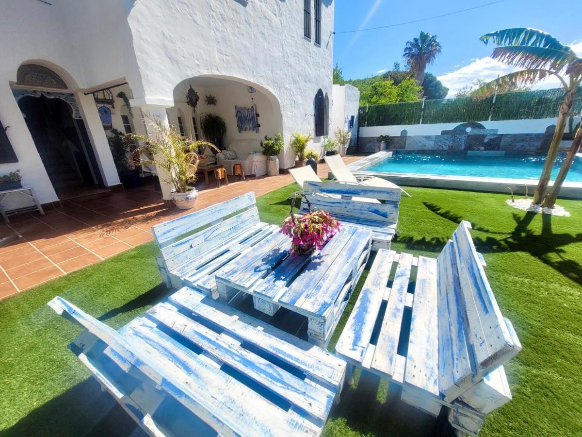 Gatu Premium Villa Lurberri Piscina Privada, 4 Dormitorios, 2 Banos, Parking , Jardines, " Preferente Mayores De 25 Anos Y Familias " In Y Barbacoa Chiclana de la Frontera Eksteriør bilde